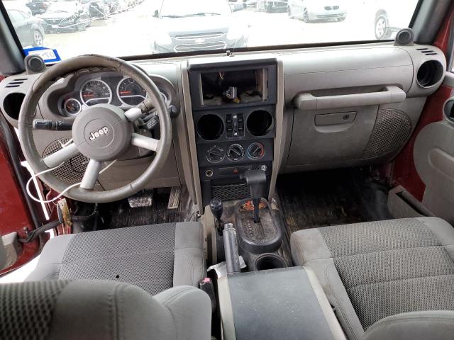 1J4GA59169L716153 - 2009 JEEP WRANGLER U SAHARA MAROON photo 8