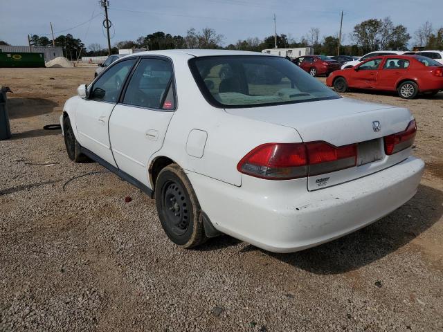 1HGCG66592A102362 - 2002 HONDA ACCORD LX WHITE photo 2