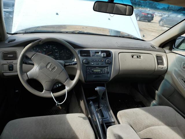 1HGCG66592A102362 - 2002 HONDA ACCORD LX WHITE photo 8