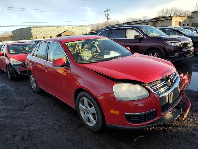 3VWRZ71K79M120178 - 2009 VOLKSWAGEN JETTA SE RED photo 4