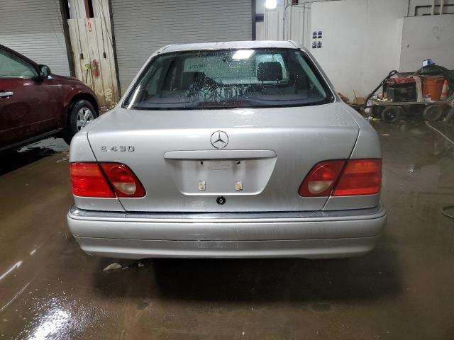 WDBJF70H8XA895399 - 1999 MERCEDES-BENZ E 430 SILVER photo 6