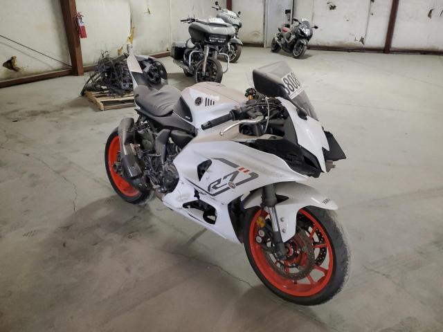 JYARM38E1PA006127 - 2023 YAMAHA YZFR7 WHITE photo 1