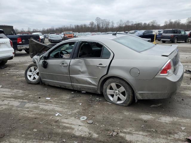 3FAHP07Z09R215397 - 2009 FORD FUSION SE SILVER photo 2