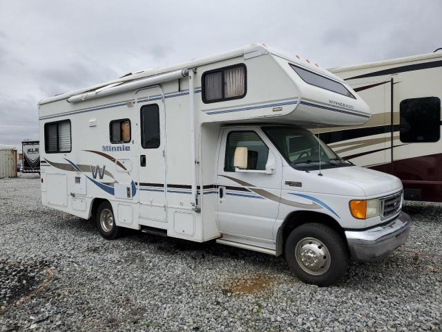 1FDWE35SX3HB22552 - 2003 FORD ECONOLINE E350 SUPER DUTY CUTAWAY VAN BEIGE photo 1