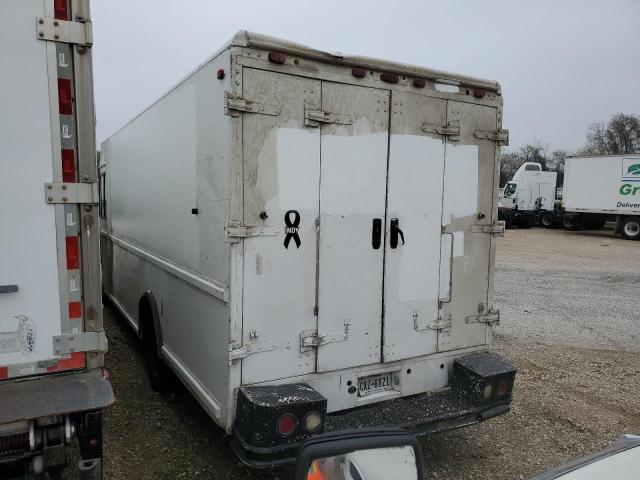 4UZAANBW52CJ66964 - 2002 FREIGHTLINER CHASSIS M LINE WALK-IN VAN WHITE photo 3