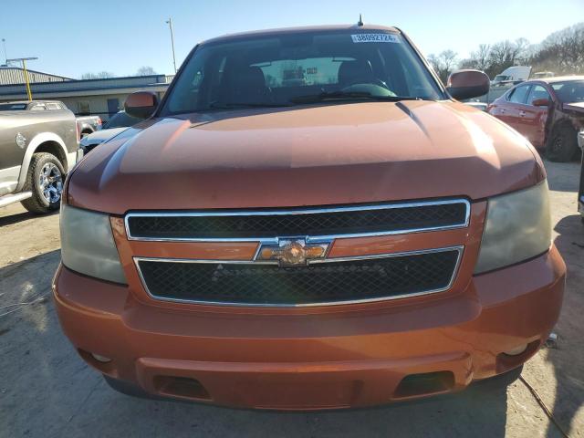 3GNEC120X8G236282 - 2008 CHEVROLET AVALANCHE C1500 ORANGE photo 5