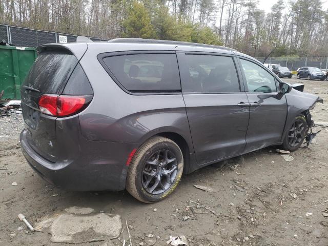 2C4RC1EG3JR352247 - 2018 CHRYSLER PACIFICA TOURING L PLUS GRAY photo 3