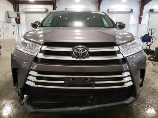 5TDJZRFH3HS404771 - 2017 TOYOTA HIGHLANDER SE GRAY photo 5