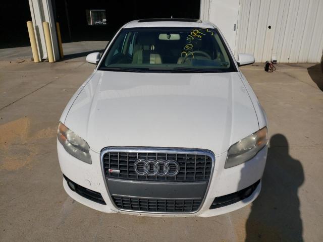 WAUAF78EX8A148011 - 2008 AUDI A4 2.0T WHITE photo 5