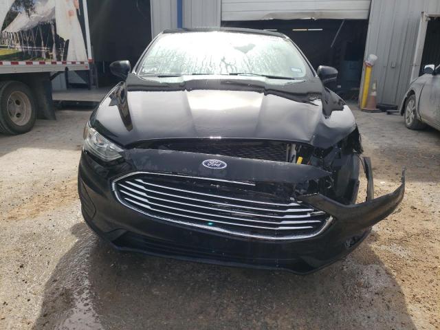 3FA6P0LU2KR256590 - 2019 FORD FUSION SE BLACK photo 5