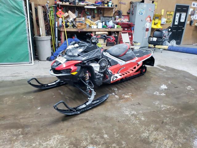 YH2LSUNK8NR001293 - 2022 LYNX SNOWMOBILE RED photo 2