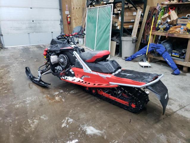 YH2LSUNK8NR001293 - 2022 LYNX SNOWMOBILE RED photo 3