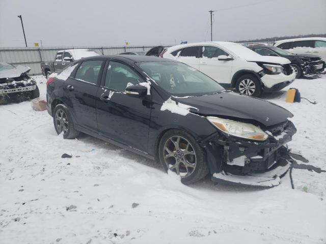 1FADP3F29EL245673 - 2014 FORD FOCUS SE BLACK photo 4