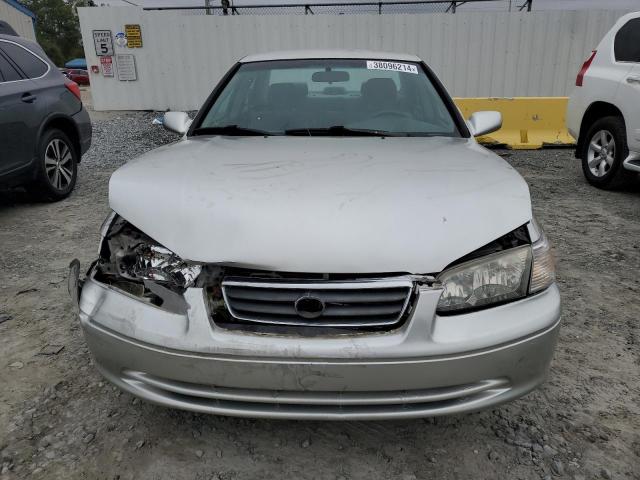 4T1BG22K5YU698846 - 2000 TOYOTA CAMRY CE SILVER photo 5