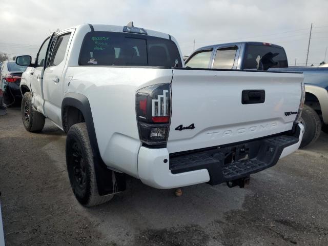 5TFCZ5AN2KX198102 - 2019 TOYOTA TACOMA DOUBLE CAB WHITE photo 2