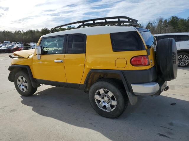 JTEBU11F770011671 - 2007 TOYOTA FJ CRUISER YELLOW photo 2