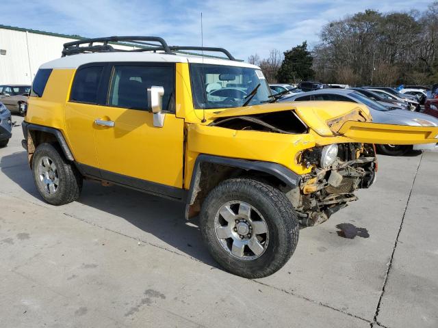 JTEBU11F770011671 - 2007 TOYOTA FJ CRUISER YELLOW photo 4