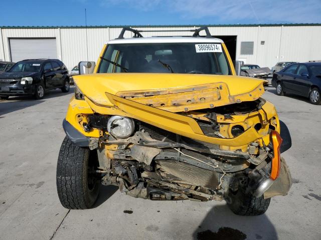 JTEBU11F770011671 - 2007 TOYOTA FJ CRUISER YELLOW photo 5