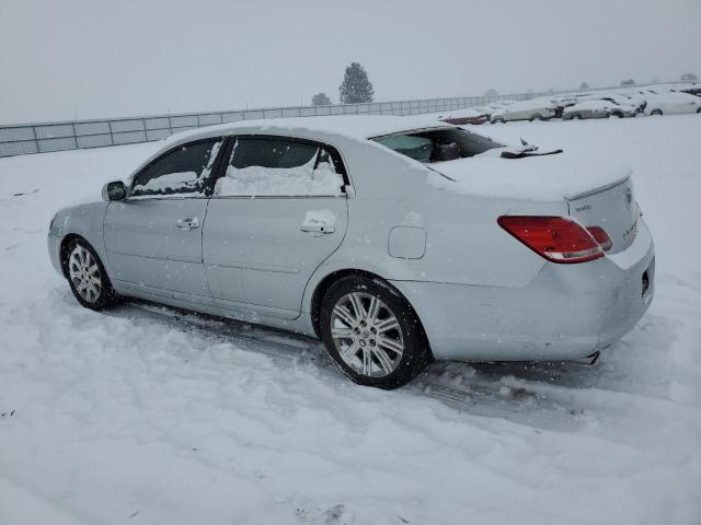 4T1BK36B97U215646 - 2007 TOYOTA AVALON XL SILVER photo 2