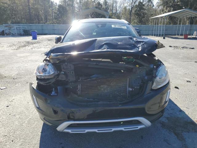 YV440MDR5H2034918 - 2017 VOLVO XC60 T5 DYNAMIC შავი ფოტო 5