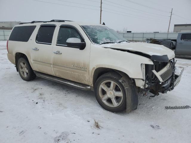 1GNSKKE36BR264010 - 2011 CHEVROLET SUBURBAN K1500 LTZ WHITE photo 4