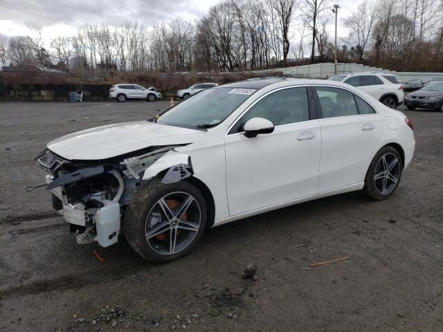 W1K3G4FB2NJ360435 - 2022 MERCEDES-BENZ A 220 4MATIC WHITE photo 1