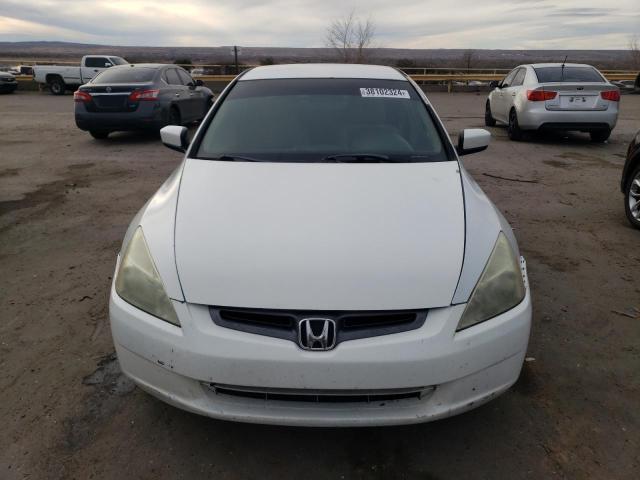 3HGCM56354G710837 - 2004 HONDA ACCORD LX WHITE photo 5