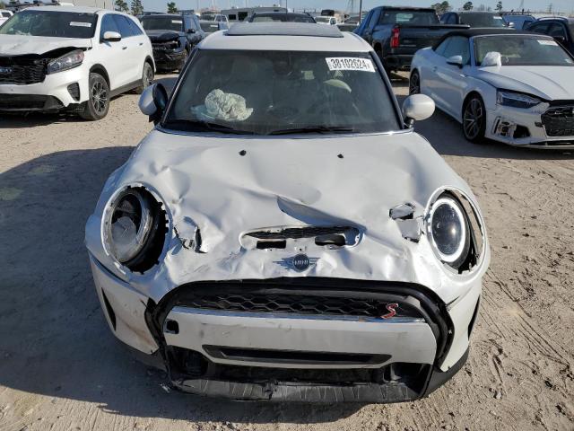 WMW53DK01R2U66732 - 2024 MINI COOPER S WHITE photo 5