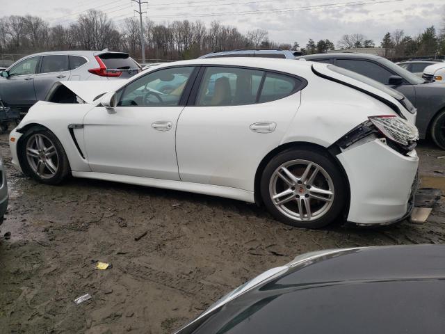 WP0AA2A71DL017287 - 2013 PORSCHE PANAMERA 2 WHITE photo 2