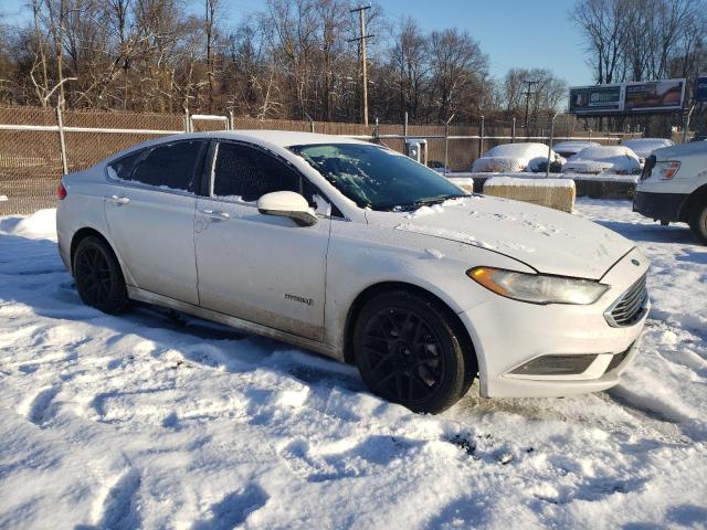 3FA6P0LU7JR274579 - 2018 FORD FUSION SE HYBRID WHITE photo 4