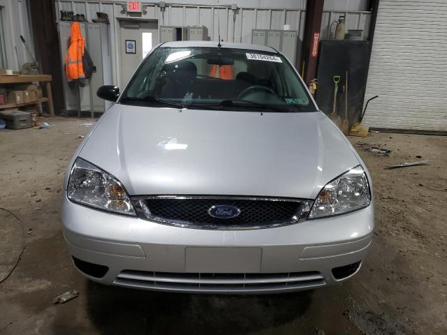 1FAFP37N07W148686 - 2007 FORD FOCUS ZX5 SILVER photo 5