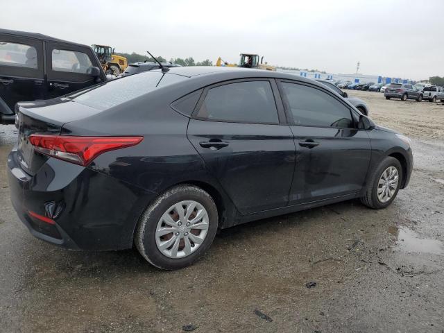 3KPC24A36JE022892 - 2018 HYUNDAI ACCENT SE BLACK photo 3