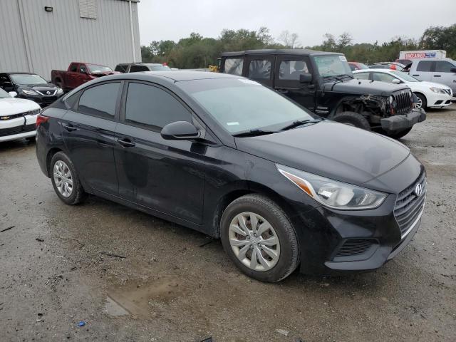 3KPC24A36JE022892 - 2018 HYUNDAI ACCENT SE BLACK photo 4