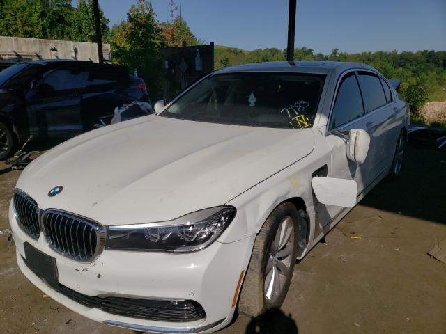 WBA7J2C5XJG497983 - 2018 BMW 740 XE WHITE photo 2