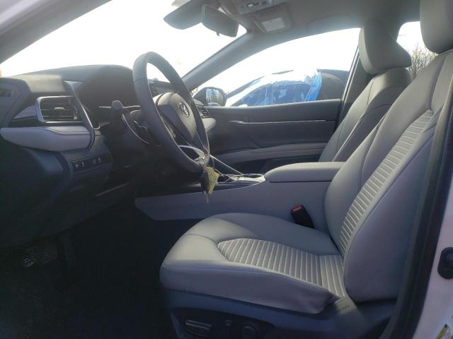 4T1G11AK1PU727955 - 2023 TOYOTA CAMRY SE NIGHT SHADE WHITE photo 7