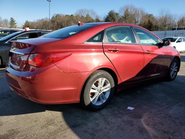 5NPEB4AC0DH801827 - 2013 HYUNDAI SONATA GLS RED photo 3