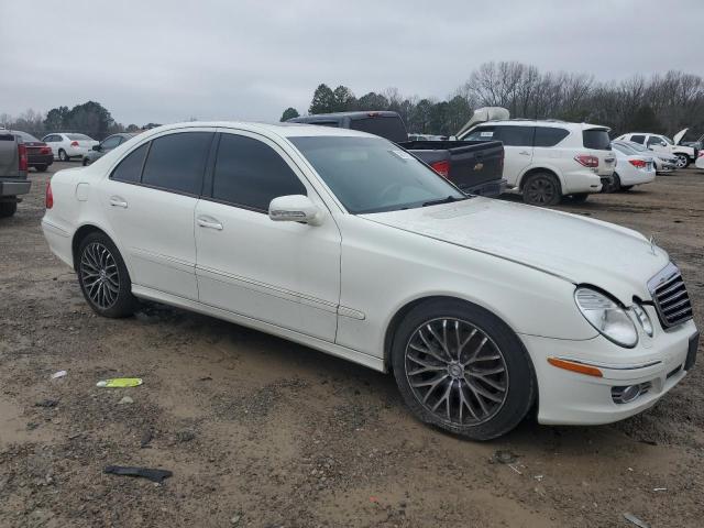 WDBUF56X97B162806 - 2007 MERCEDES-BENZ E 350 WHITE photo 4