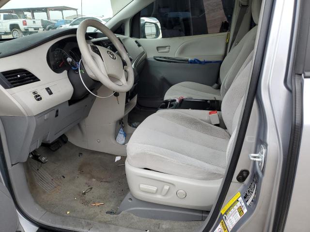 5TDKK3DC7BS156349 - 2011 TOYOTA SIENNA LE SILVER photo 7