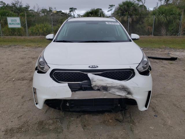 KNDCC3LC4K5220534 - 2019 KIA NIRO EX WHITE photo 5