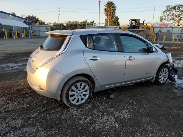 1N4AZ0CP9GC310147 - 2016 NISSAN LEAF S SILVER photo 3