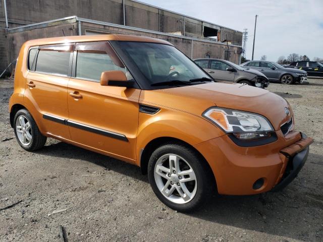 KNDJT2A25B7314535 - 2011 KIA SOUL + ORANGE photo 4