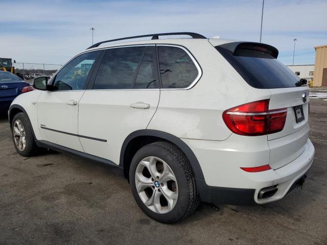 5UXZV8C50BL420355 - 2011 BMW X5 XDRIVE50I SILVER photo 2