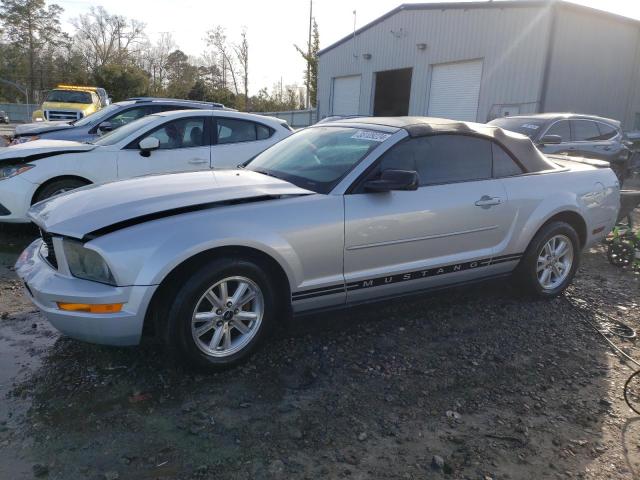 1ZVFT84NX75358982 - 2007 FORD MUSTANG SILVER photo 1