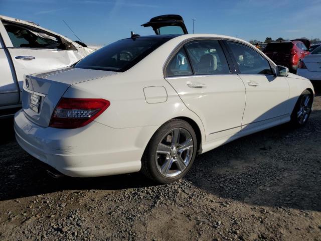 WDDGF5EB9AR129863 - 2010 MERCEDES-BENZ C 300 WHITE photo 3