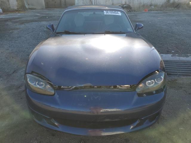 JM1NB353020231990 - 2002 MAZDA MX-5 MIATA BASE BLUE photo 5
