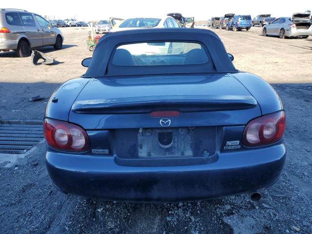 JM1NB353020231990 - 2002 MAZDA MX-5 MIATA BASE BLUE photo 6