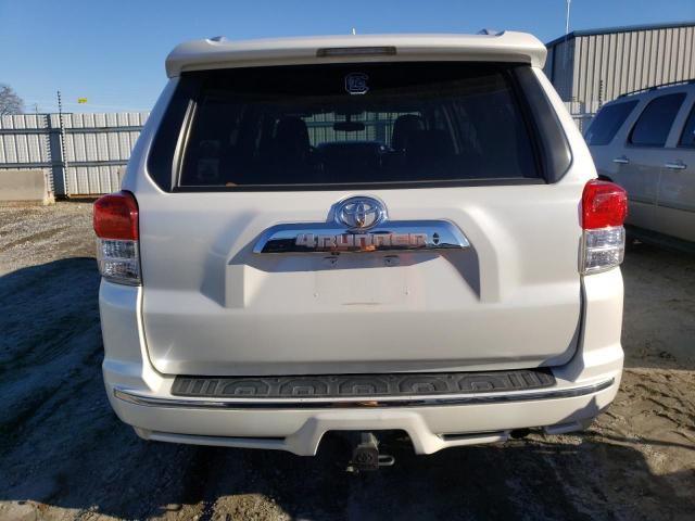 JTEZU5JR2A5006730 - 2010 TOYOTA 4RUNNER SR5 WHITE photo 6