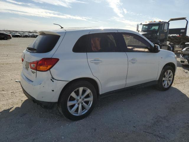 4A4AP3AU1EE012759 - 2014 MITSUBISHI OUTLANDER ES WHITE photo 3