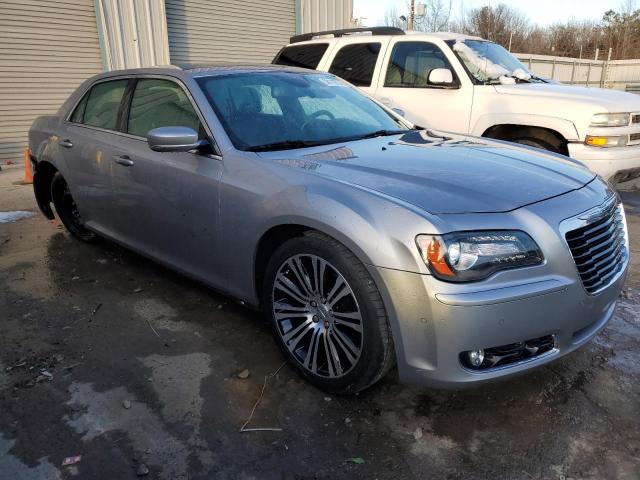 2C3CCABG7EH166639 - 2014 CHRYSLER 300 S SILVER photo 4