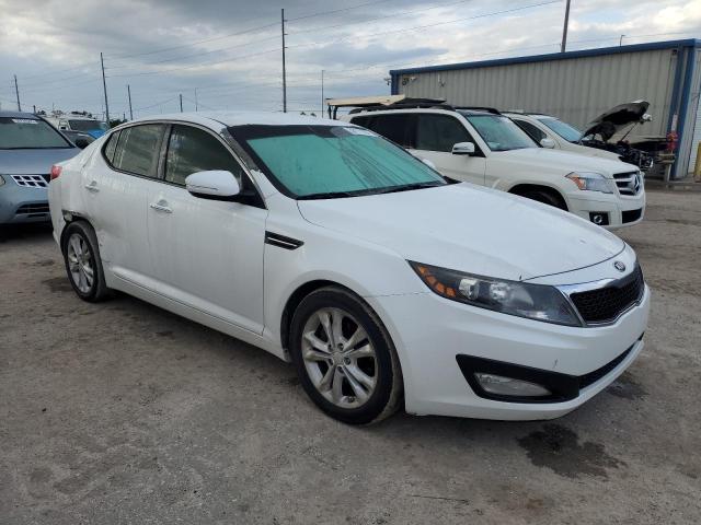 5XXGN4A73DG116977 - 2013 KIA OPTIMA EX WHITE photo 4